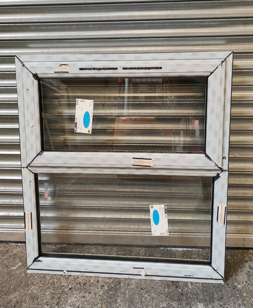 Double Glazed Window with Trickle Vents - 1070 x 950mm