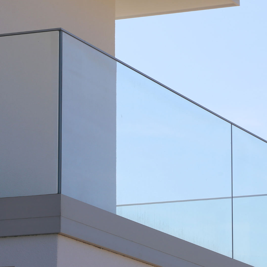 Crystal View Balustrade 12mm Toughened and Polished Clear Glass